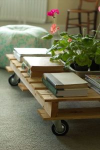 mesa de salón con palets