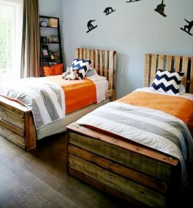 muebles con palets para niños