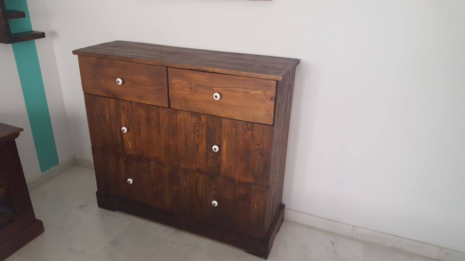 cómoda de palets